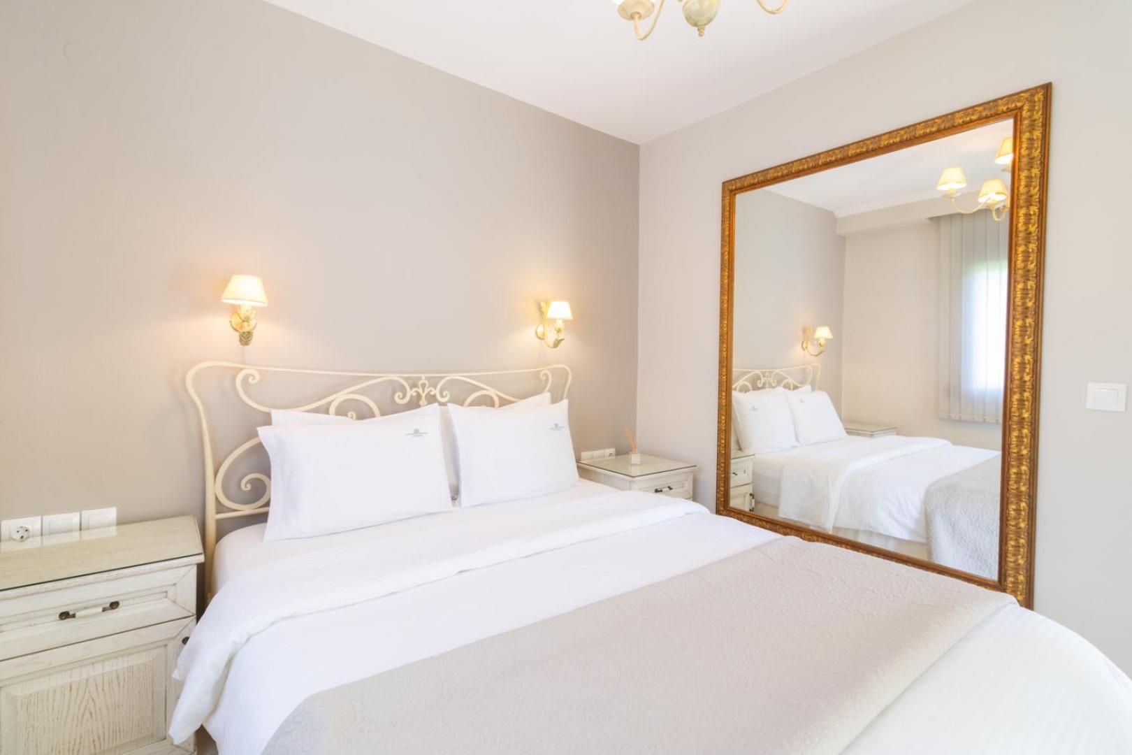 Kassandrinos Apartments Apostolos Никити Екстериор снимка