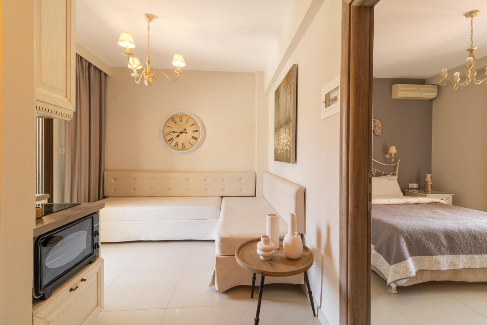 Kassandrinos Apartments Apostolos Никити Екстериор снимка