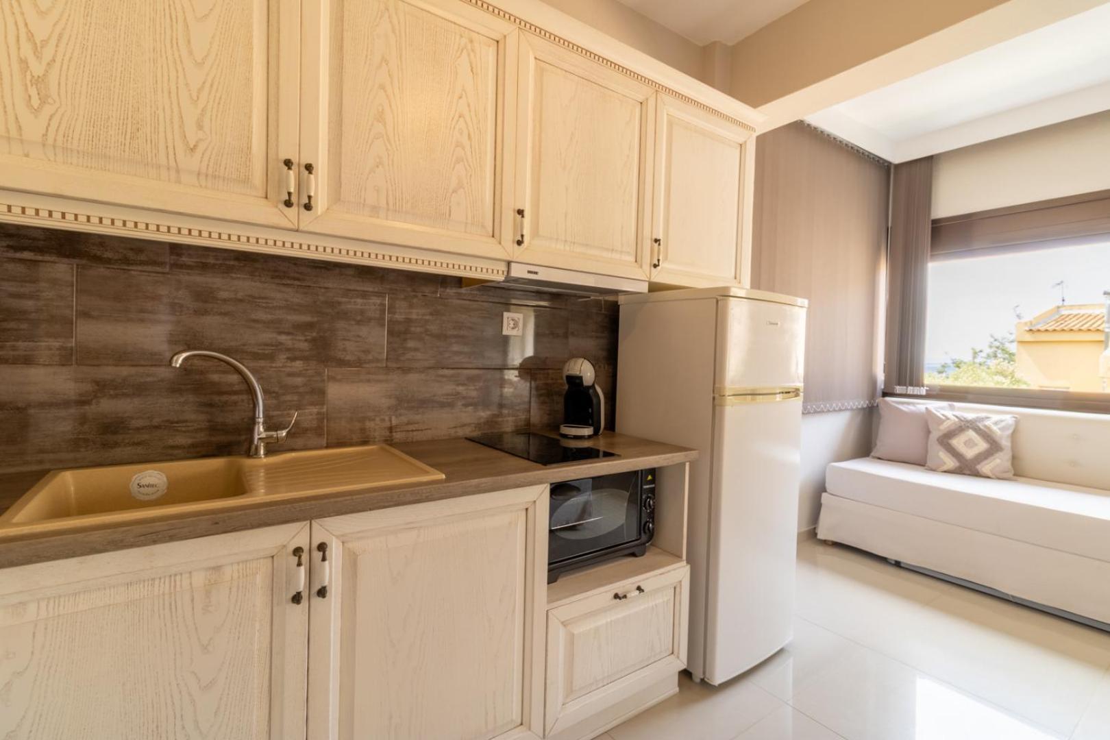 Kassandrinos Apartments Apostolos Никити Екстериор снимка