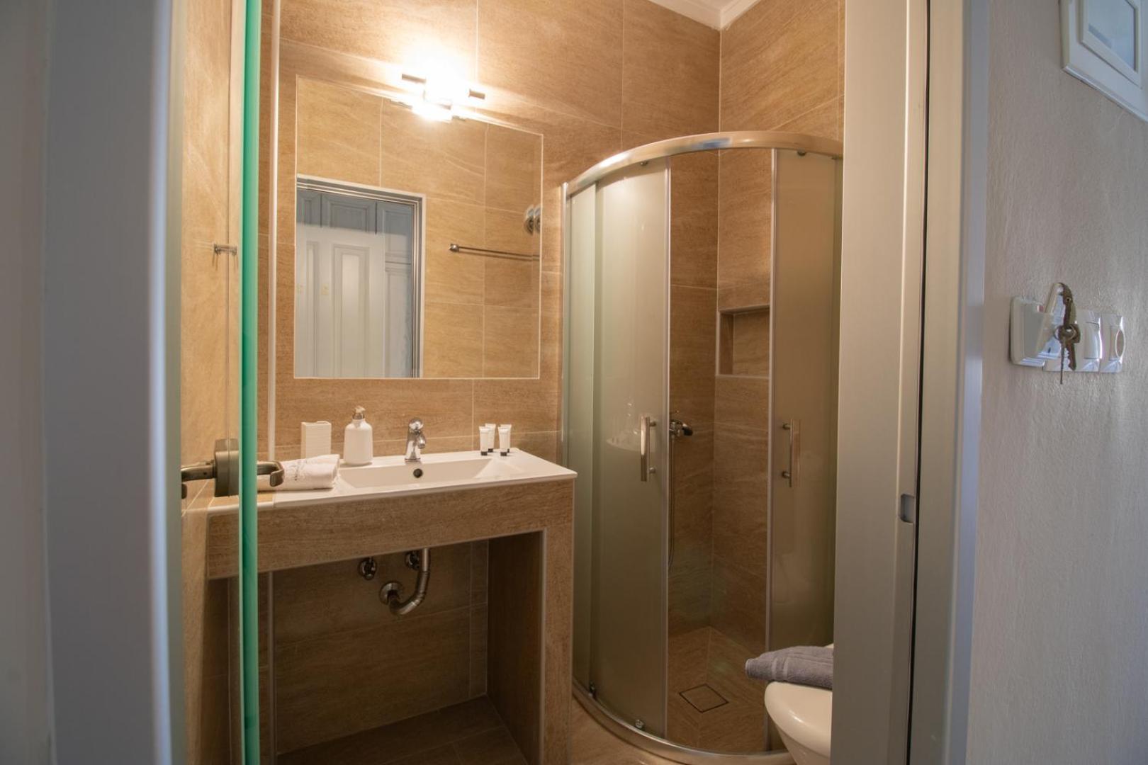 Kassandrinos Apartments Apostolos Никити Екстериор снимка